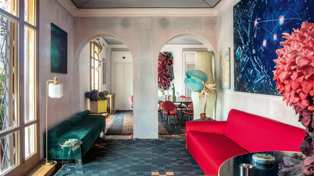 CHEZ NINA YASHAR