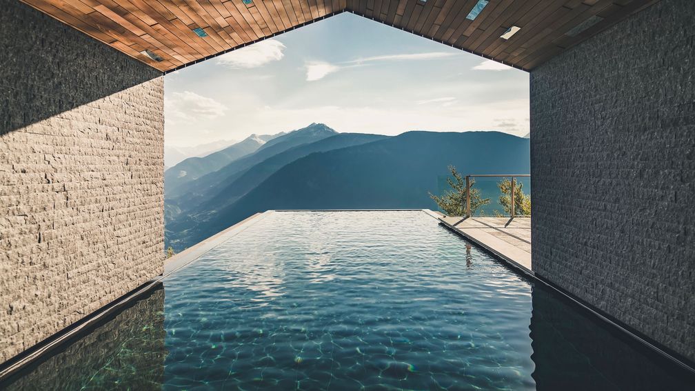CHALET RELOADED